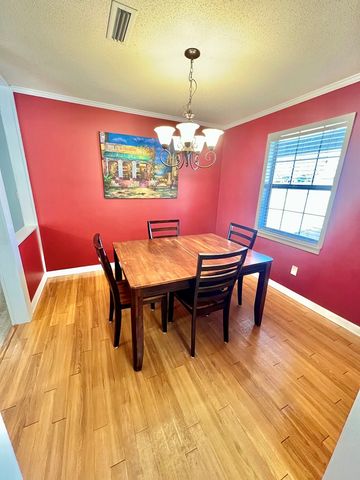 621 Farrah Circle, Dothan, AL 36301