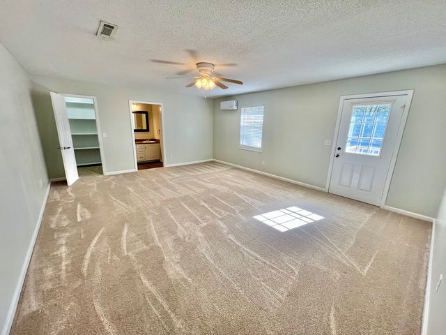 621 Farrah Circle, Dothan, AL 36301