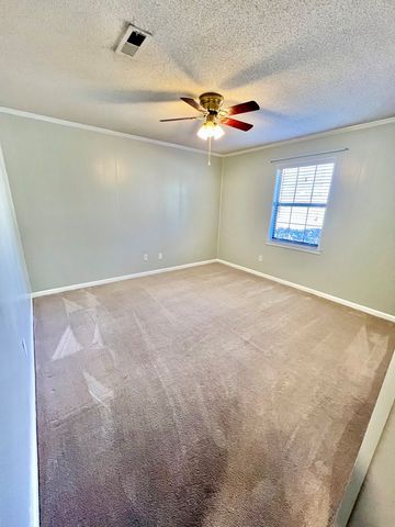 621 Farrah Circle, Dothan, AL 36301