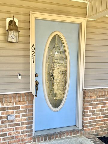 621 Farrah Circle, Dothan, AL 36301