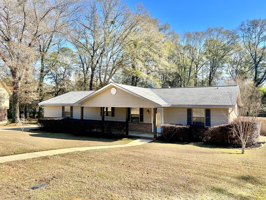 621 Farrah Circle, Dothan, AL 36301