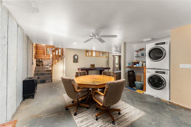 298 Dixie Lee Lane, Big Bear Lake, CA 92386