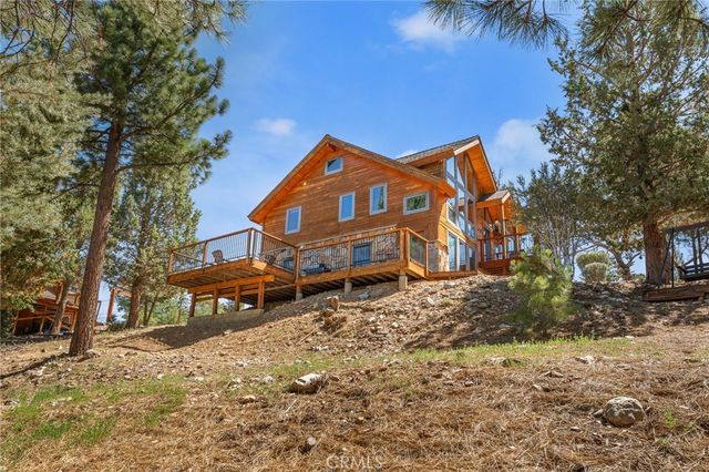 298 Dixie Lee Lane, Big Bear Lake, CA 92386