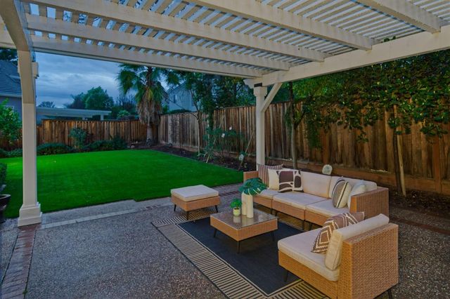 114 Gemini Court, Los Gatos, CA 95032