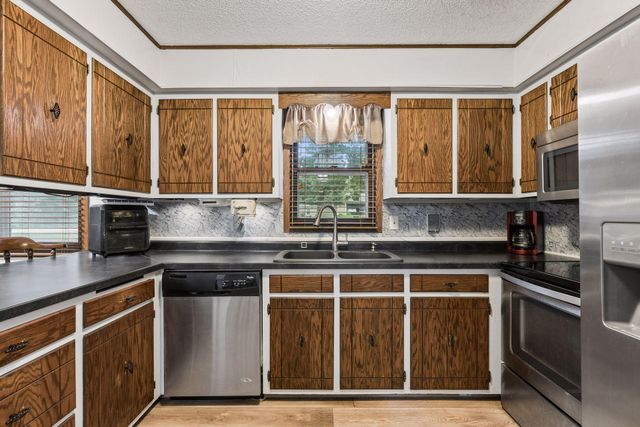 3891 N Enchanted Drive NW, Andover, MN 55304