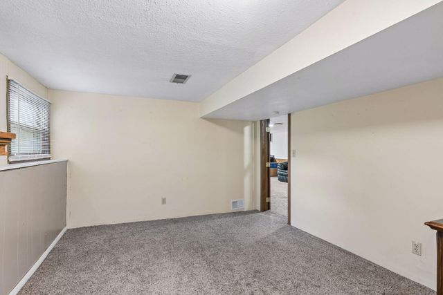 3891 N Enchanted Drive NW, Andover, MN 55304