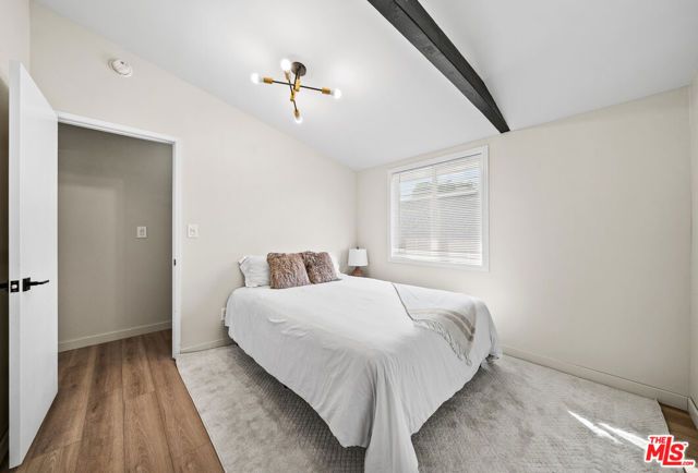 20308 Mobile Street, Winnetka (los Angeles), CA 91306