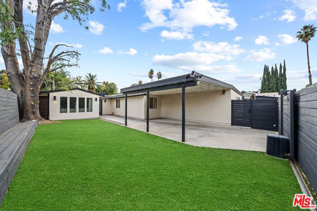 20308 Mobile Street, Winnetka (los Angeles), CA 91306