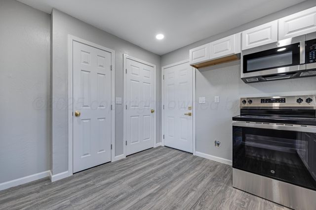 802 Durrett Avenue, Dumas, TX 79029