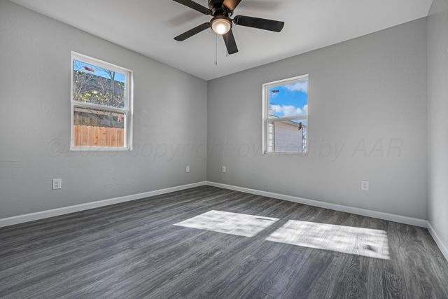 802 Durrett Avenue, Dumas, TX 79029