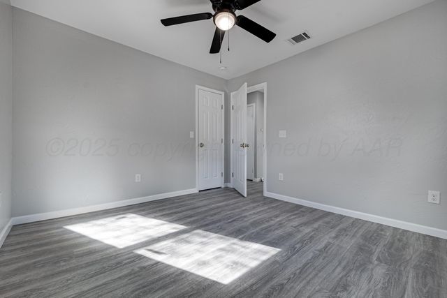 802 Durrett Avenue, Dumas, TX 79029