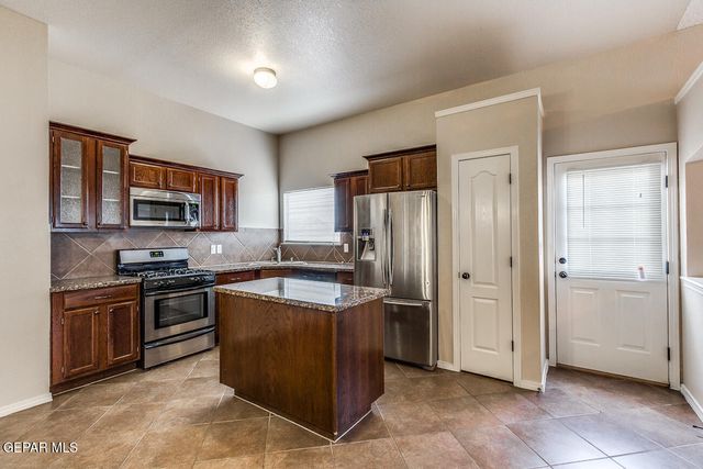 14283 Desert Point Drive, Horizon City, TX 79928