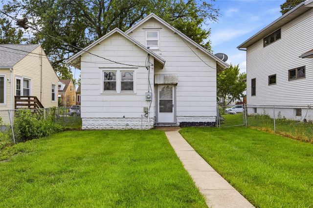 644 20th Avenue SW, Cedar Rapids, IA 52404