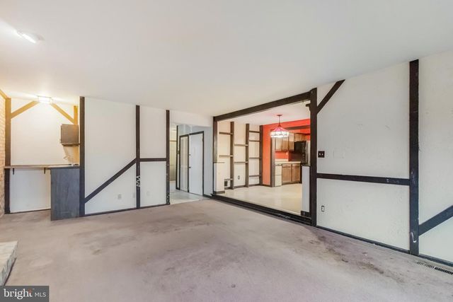 13106 LARKHALL CIR, Fort Washington, MD 20744