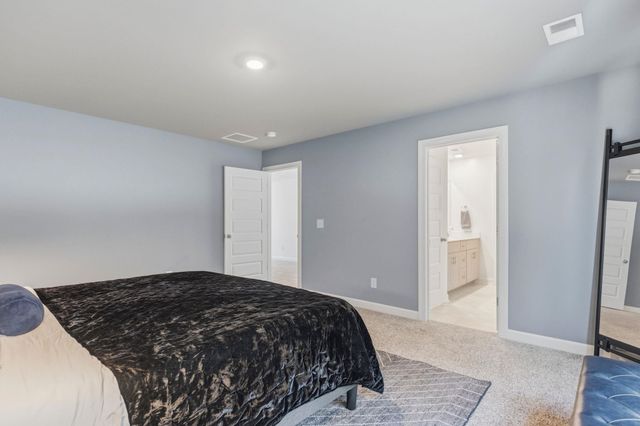 113 Mainsail Way Way, Spartanburg, SC 29306