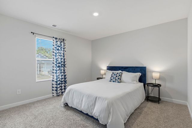 113 Mainsail Way Way, Spartanburg, SC 29306
