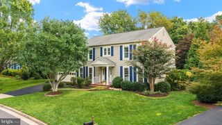 13207 WRENN HOUSE LN, Herndon, VA 20171