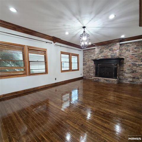 526 Moonachie Avenue, Wood Ridge, NJ 07075