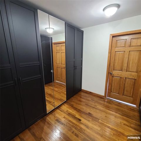 526 Moonachie Avenue, Wood Ridge, NJ 07075