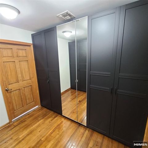 526 Moonachie Avenue, Wood Ridge, NJ 07075