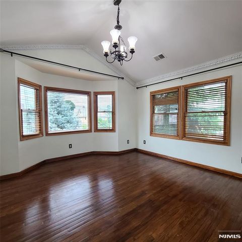 526 Moonachie Avenue, Wood Ridge, NJ 07075
