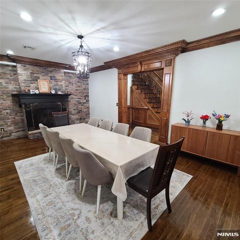 526 Moonachie Avenue, Wood Ridge, NJ 07075