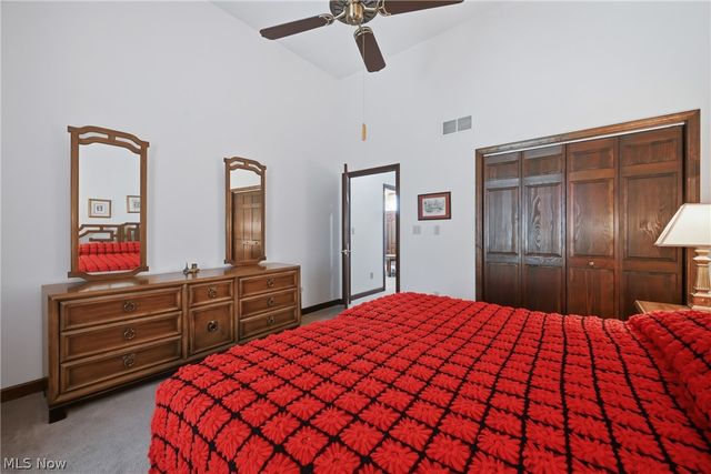 115 Lakhani Lane, Canfield, OH 44406