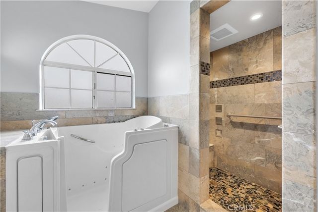 10371 Courtright, Stanton, CA 90680