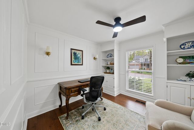 102 S Knightsbridge Road, Cary, NC 27513