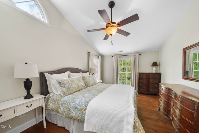 102 S Knightsbridge Road, Cary, NC 27513