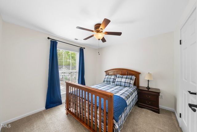 102 S Knightsbridge Road, Cary, NC 27513