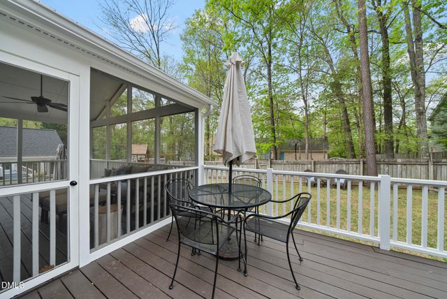 102 S Knightsbridge Road, Cary, NC 27513