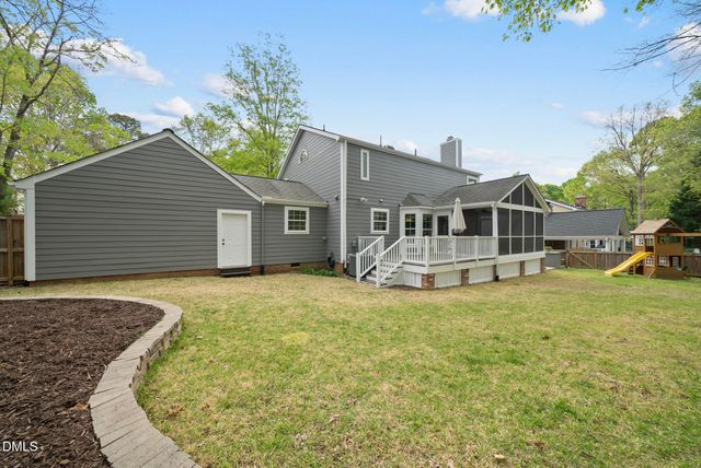 102 S Knightsbridge Road, Cary, NC 27513