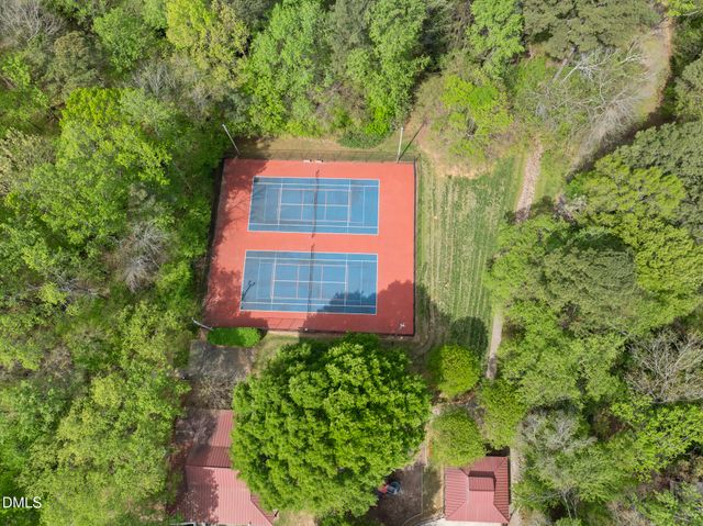 102 S Knightsbridge Road, Cary, NC 27513