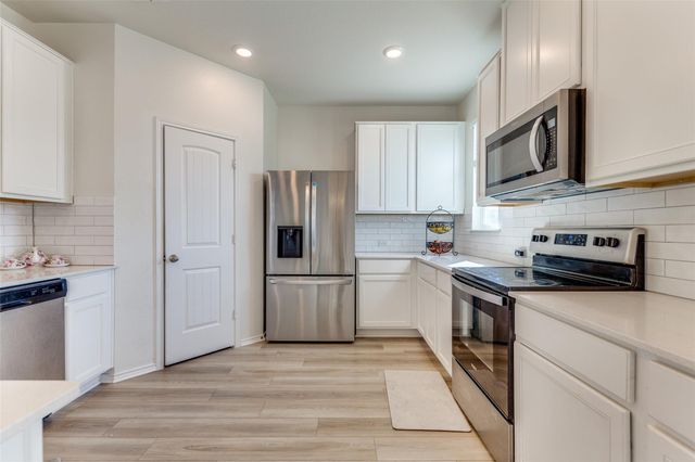 1109 Aronia LN, Georgetown, TX 78626