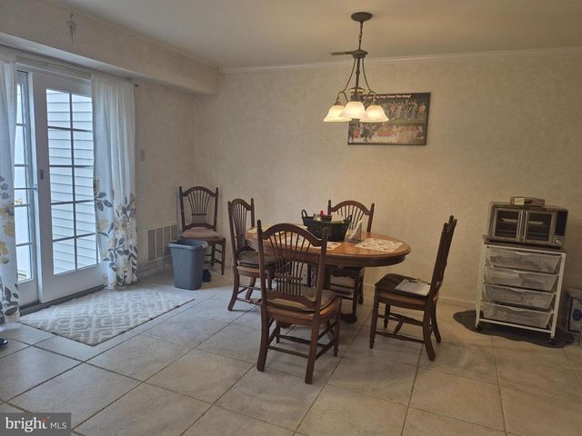 5051 MERION CT, Mays Landing, NJ 08330