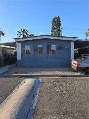46 Round Table, Riverside, CA 92507