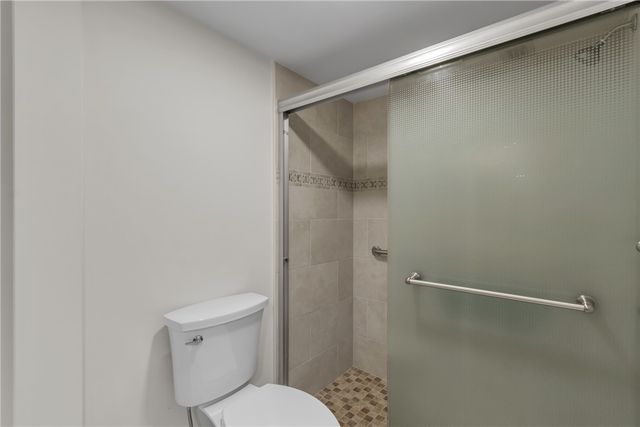 9 Plantation Drive 102, Vero Beach, FL 32966