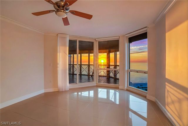 4021 Gulf Shore BLVD N 1904, Naples, FL 34103