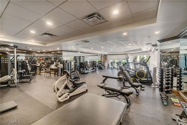 4021 Gulf Shore BLVD N 1904, Naples, FL 34103