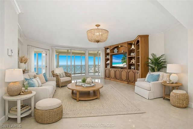 4021 Gulf Shore BLVD N 1904, Naples, FL 34103