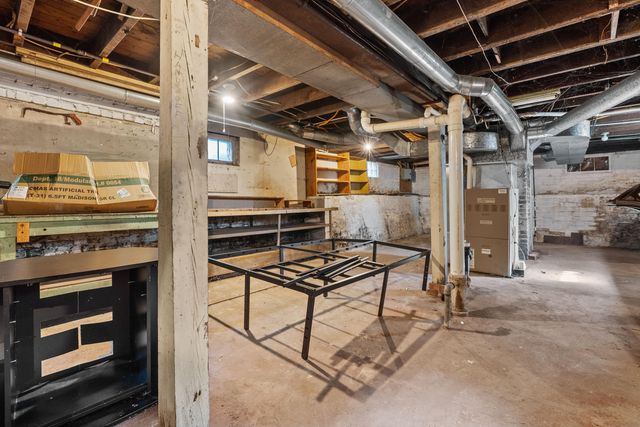 523 Grove Street, La Porte, IN 46350