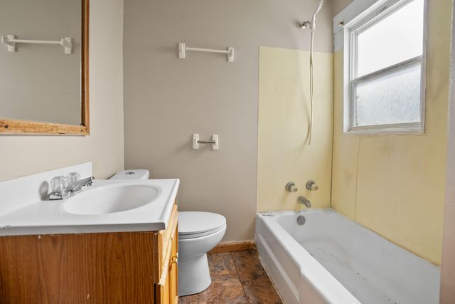 523 Grove Street, La Porte, IN 46350