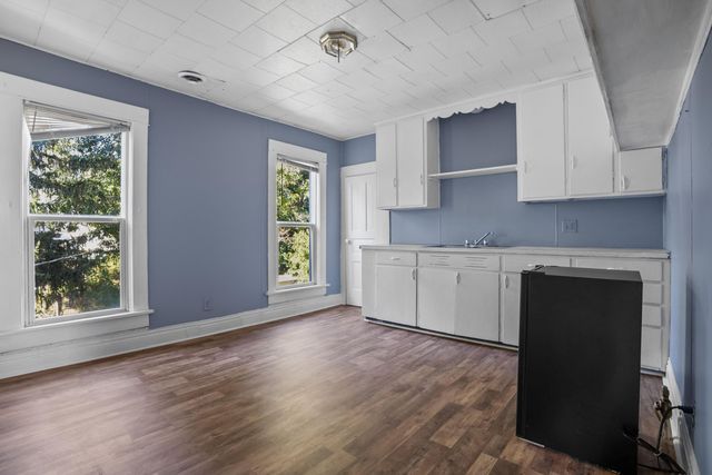 523 Grove Street, La Porte, IN 46350