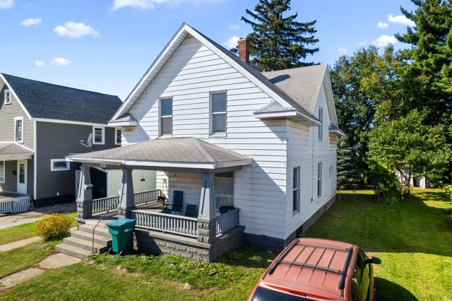 523 Grove Street, La Porte, IN 46350