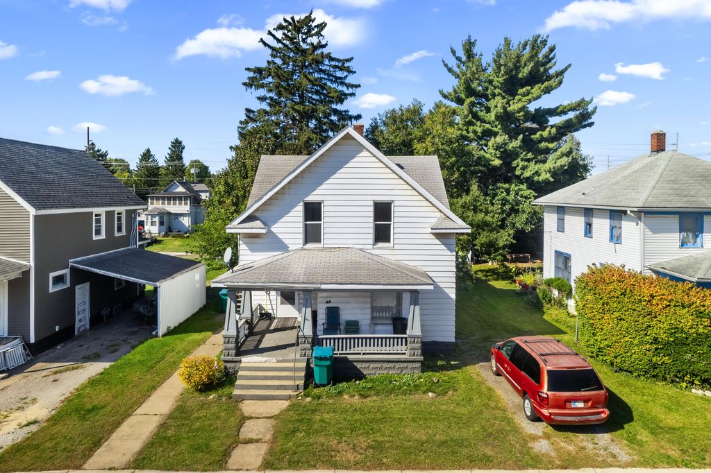 523 Grove Street, La Porte, IN 46350