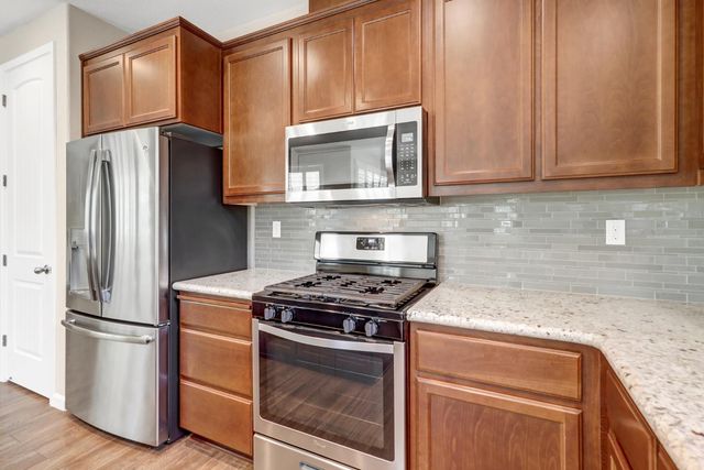 1437 Greenbrier Rd, West Sacramento, CA 95691