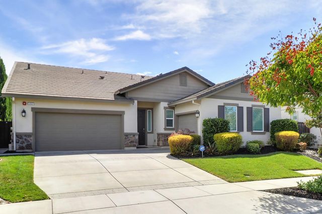 1437 Greenbrier Rd, West Sacramento, CA 95691