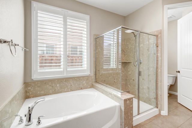 1437 Greenbrier Rd, West Sacramento, CA 95691