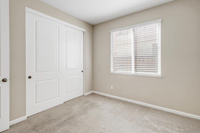 1437 Greenbrier Rd, West Sacramento, CA 95691